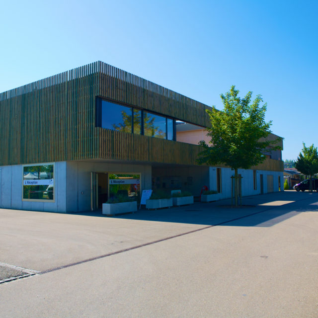 Referenzen Schreinerei Schwab Camping, Sutz