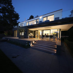 Referenzen Schreinerei Schwab Einfamilienhaus, Lüscherz