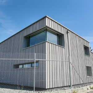 Referenzen Schreinerei Schwab BLS Betriebsgebäude, Ins